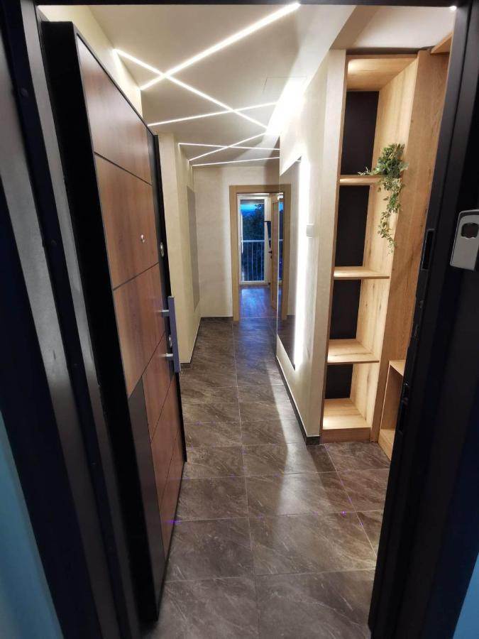 Princ Lux Spa With Free Parking 诺威萨 外观 照片