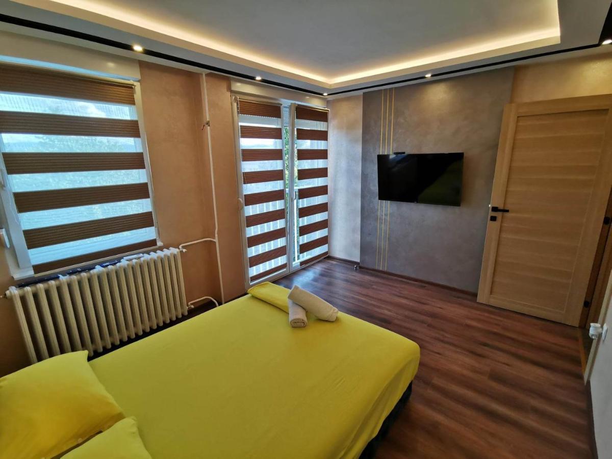 Princ Lux Spa With Free Parking 诺威萨 外观 照片